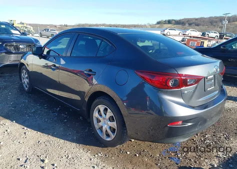 2015 Mazda Mazda3 I Sport z USA, uszkodzony, nr VIN 3MZBM1U75FM222272